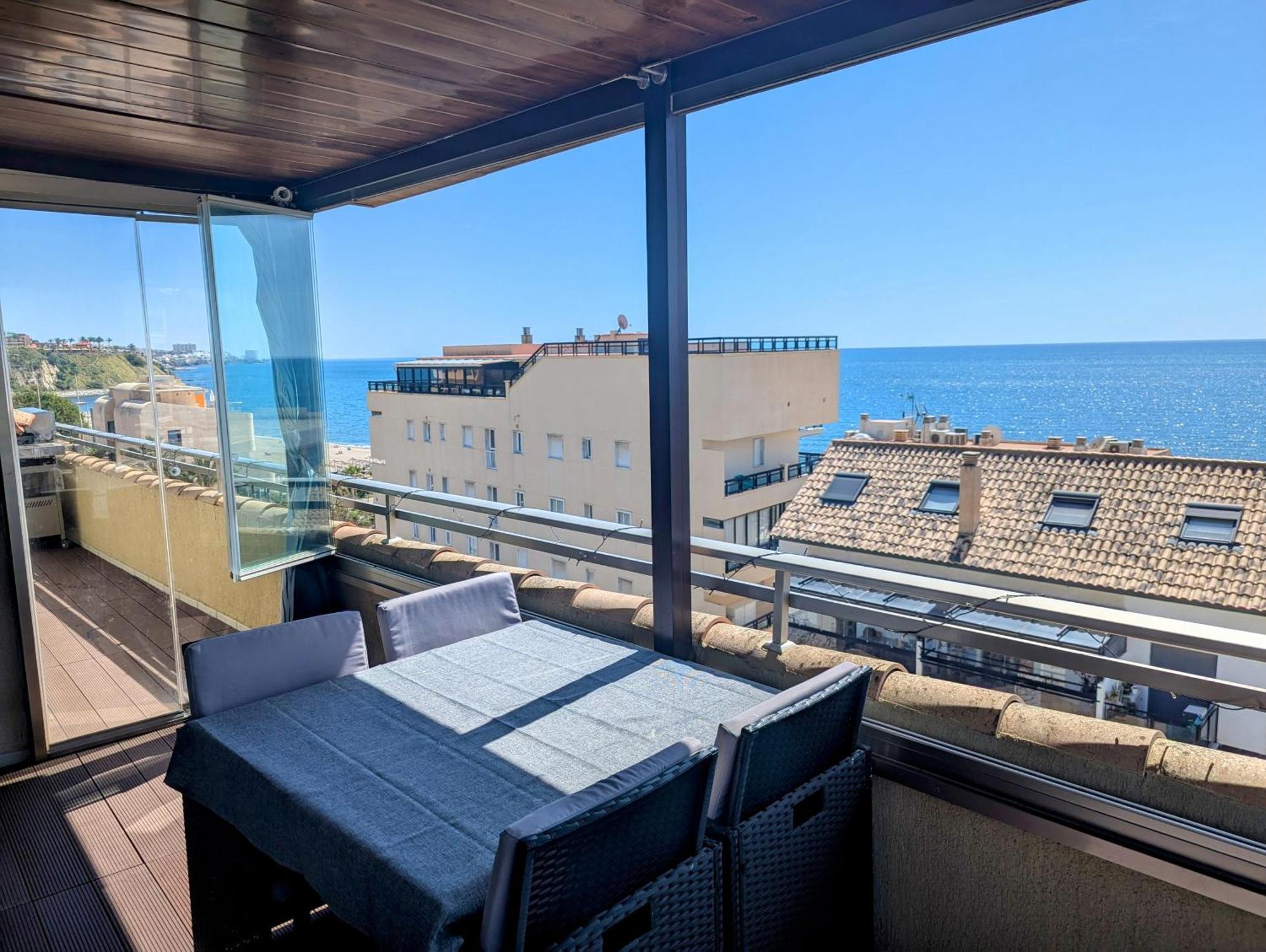 Modern Penthouse Apartment - 1 Min From The Beach Fuengirola Exterior photo